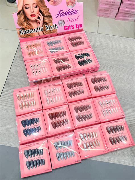 New Cat Eye Nailss Wholesale Pack 12pcs – Sagansinghmakeup