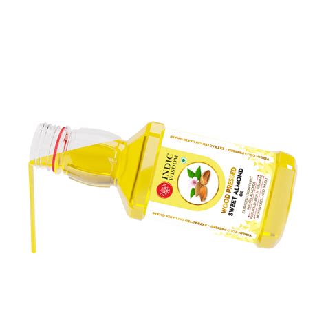 Indic Wisdom: Wood Pressed Sweet Almond Oil 100 ml (Cold Pressed Sweet ...