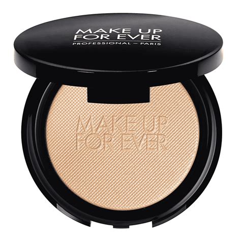 Pro Glow Highlighter • 01 Pearly Rose