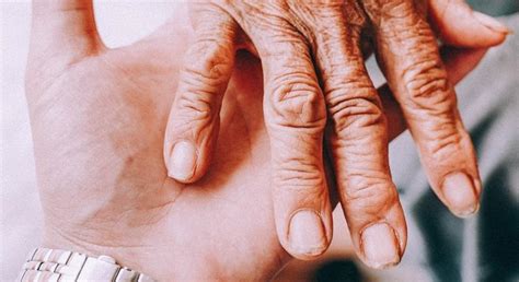 Joint injections, creams ineffective for treating hand arthritis: Study ...