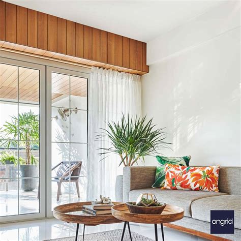 Majestic 12x12 Living Room - White Colour Scheme – Ongrid Design