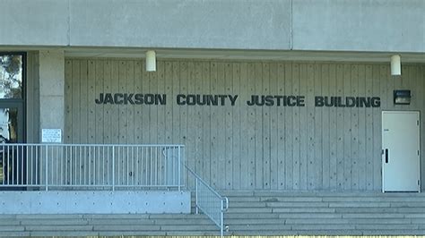Gov. Brown appoints judges to Jackson and Klamath County Circuit Courts