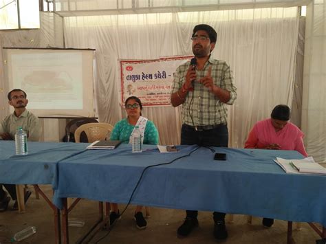 In Kalawad, Asha workers were trained on Beti Bachao, Beti Padhao ...