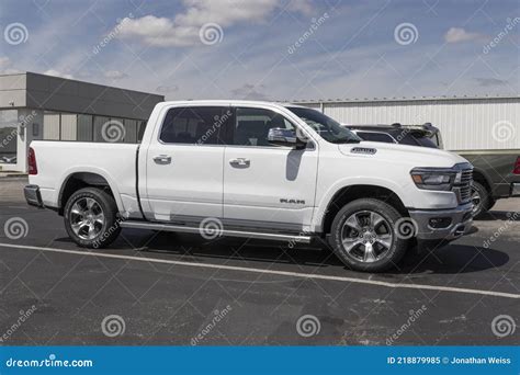 Ram 1500 Hybrid Hemi ETorque on Display at a Chrysler Ram Dealership. the Stellantis ...