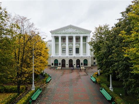 俄罗斯十大名校排名，俄罗斯硅谷排第三，榜首历史最为悠久 – 下午有课