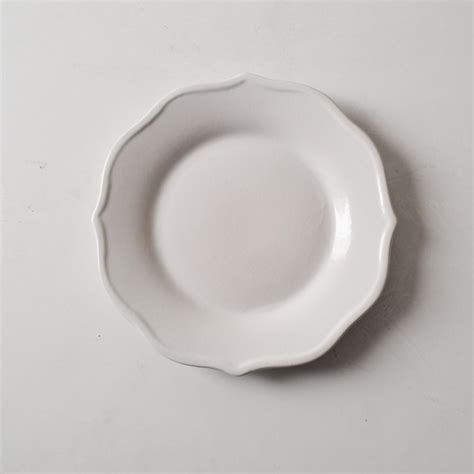 Buy Dinner Sets, Plates & Serving Bowls Online in India - Home Artisan