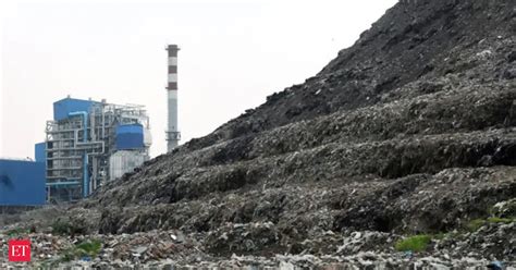 ghazipur: Cave-in at East Delhi's Ghazipur landfill; two dead - The ...