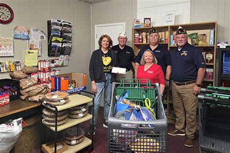 Legion Post 199 donates holiday meals to Glen-Ed Pantry