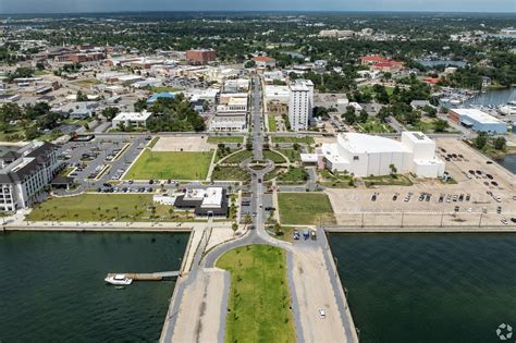 About Downtown | Schools, Demographics, Things to Do - Homes.com
