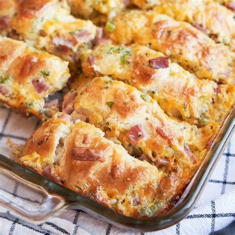 How To Make Breakfast Casserole With Sausage And Crescent Rolls at ...