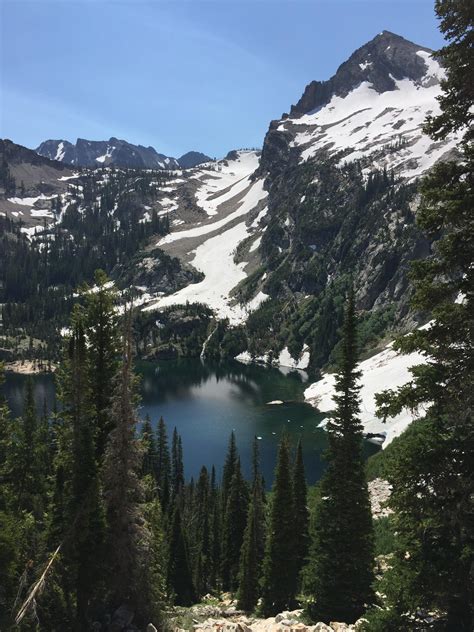 Why no love for Idaho? Alpine lake from Iron Creek trail. : r/hiking