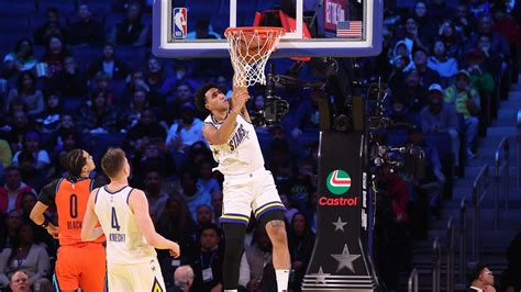 Trayce Jackson-Davis throws down alley-oop jam - Stream the Video ...