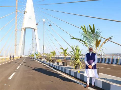 Dwarkadhish at Bet Dwarka - PM Modi unveils 'Sudarshan Setu' bridge in ...