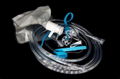 Pediatric Partial Non-Rebreathing Mask (with Tubing) - Oxygen Therapy | Glenwood Medical
