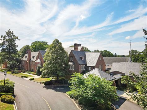 Bryn Mawr Extended Care