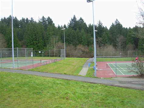 Walks and Hikes in Portland and Beyond: Multnomah Village and Gabriel ...