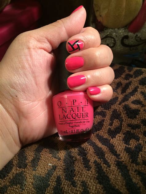 Loving this pink OPI Strawberry Margarita with black strip detail