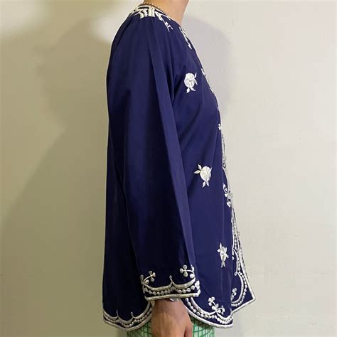 Navy and white Filipino embroidery shirt | LEMON