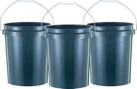 Amazon.com: ATERET 5 Gallon Black Metal Bucket & Lever Lock Pail Lid ...