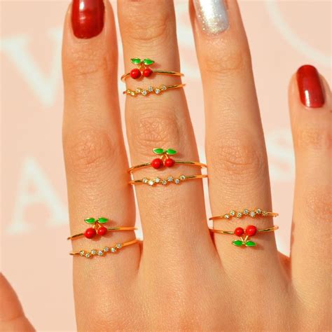 Korean Cherry Kiss Adjustable Ring – The Curated Store India