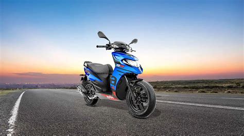 Aprilia SR 125 Price On-Road Ex-Showroom - Dec 2025, Reviews, Photos ...
