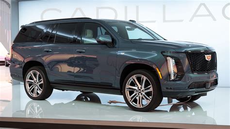 A first look at the 2025 Cadillac Escalade