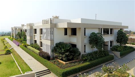 Silver Oak Universal School • a Universal Education institute