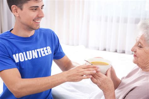 Volunteering 2 Hours a Week Helps Beat Loneliness: 5 Other Health ...