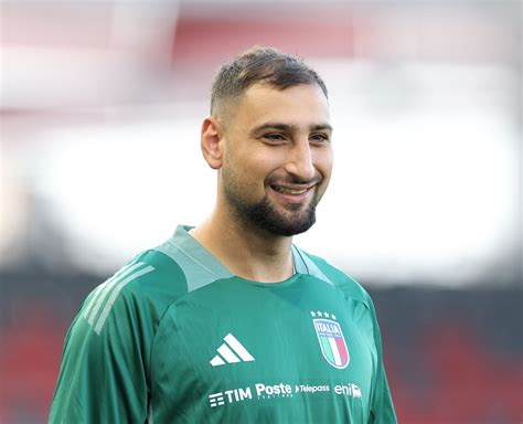 How Tall Is Gianluigi Donnarumma | Height Comparison Tool