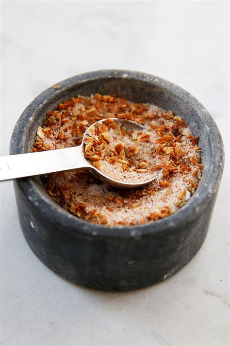 Best Burger Seasoning Recipe - Lexi's Clean Kitchen