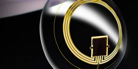 Technology Contact Lenses 的图像结果