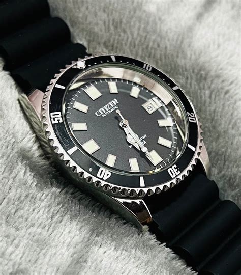 Buy Citizen Black Dial Rotating Bazel Automatic Men's Watch Online in ...