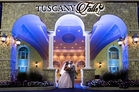 Chicago Wedding Venue Photos | Tuscany Falls