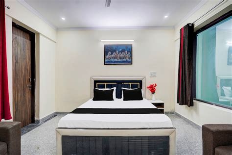 Hotel O Comfort Stay Inn, Flagship Noida, Book @ ₹622 - OYO