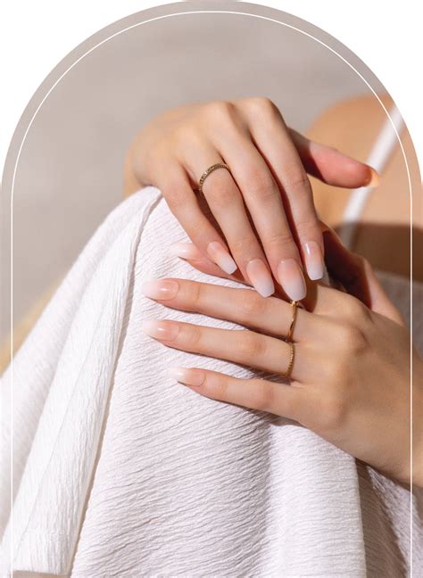 Get Artificial Press On Fake Nails in India | Pep Nails