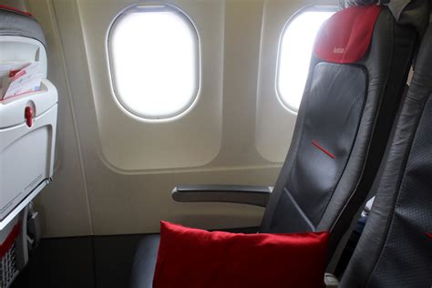 Review: Austrian Airlines Business Class Vienna-Thessaloniki ...