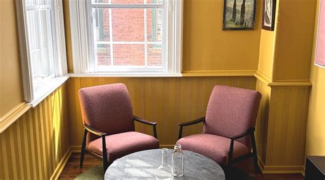 THE ABNER HOTEL (Litchfield) - Hotel Reviews, Photos, Rate Comparison ...