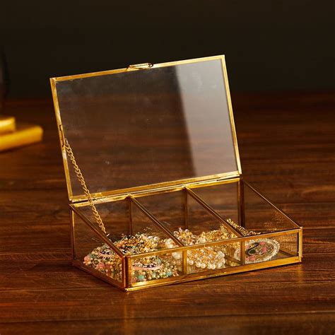 13 Easy Ways to Achieve a Well Organised Wardrobe | LBB