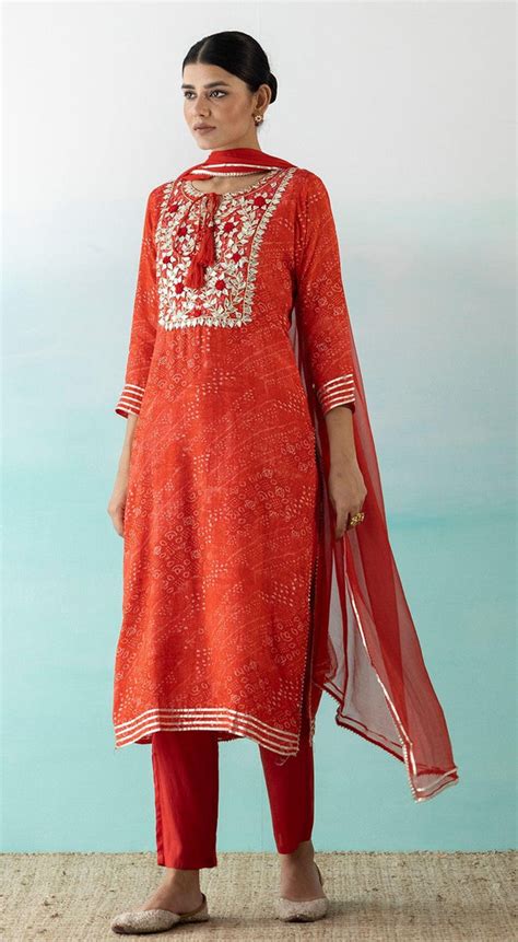 Designer Suit Sets for Women | Indian Ethnic Suits Sets | Basanti Kapde ...