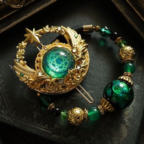 【女神騎士団の髪飾り】Goddess Knight hair ornament | Early Moon Magic Equipment Shop