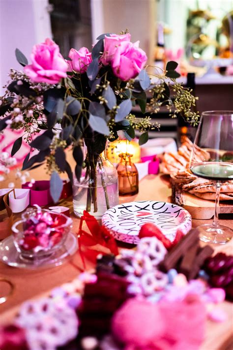 Galentine's Day Party Ideas & Inspiration - arastasia.com