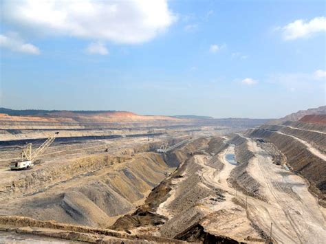 NCL sets new yardstick in Coal Sector, removes more than 400 Million ...