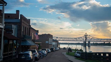 Natchez Under-the-Hill Historic District - Visit Mississippi