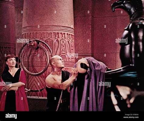 Anne Baxter, Yul Brynner, on-set of the Film "The Ten Commandments ...