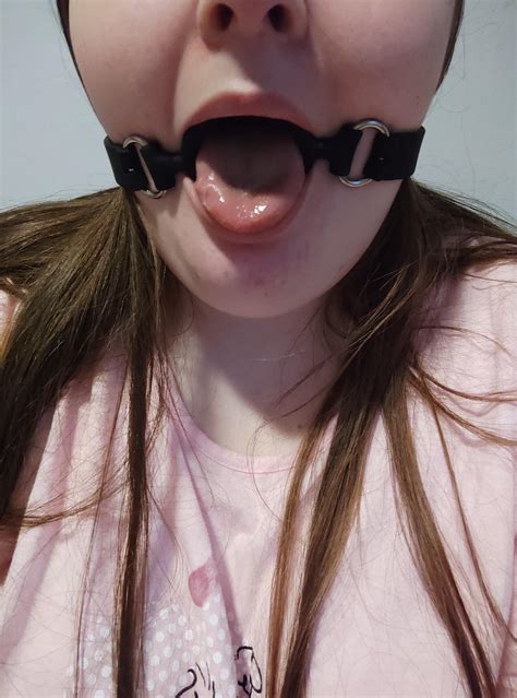 I finally got an O ring gag after years of having it in my wishlist. I ...