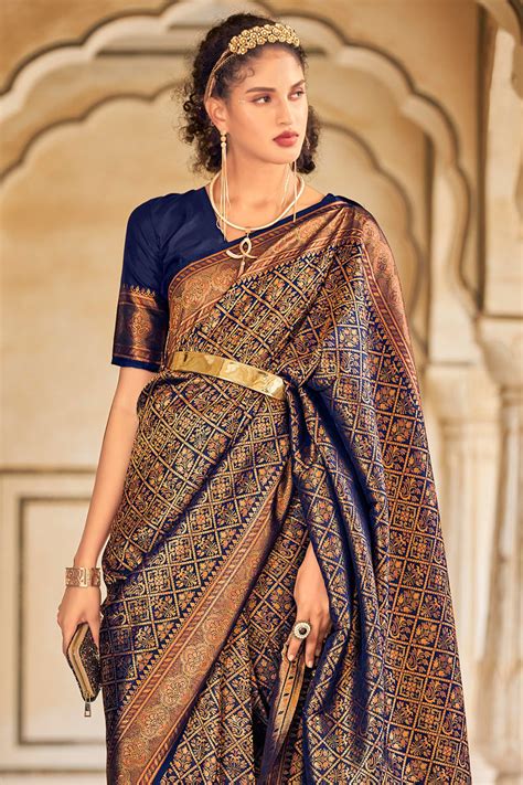 Buy Navy Blue And Golden Kanjivaram Saree 14824 Online | Karagiri