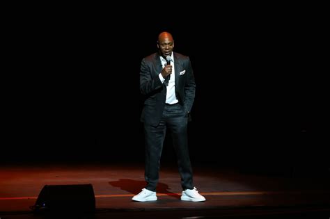 Forget controversial, Dave Chappelle's SNL monologue was hardly funny.