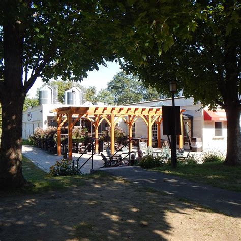 HARPOON BREWERY (Windsor) - 2022 What to Know Before You Go