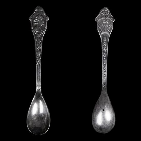 Weer Nederland en Oranje 1940-1944 – Dutch World War 2 Collector