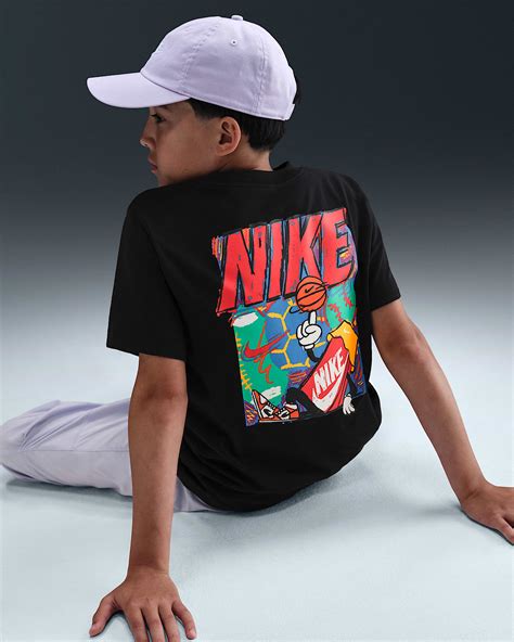 Nike Sportswear Older Kids' T-Shirt. Nike IN